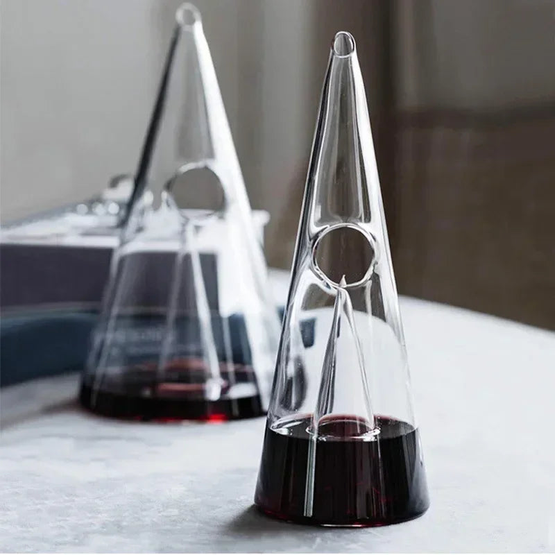PyramidFlow Decanter