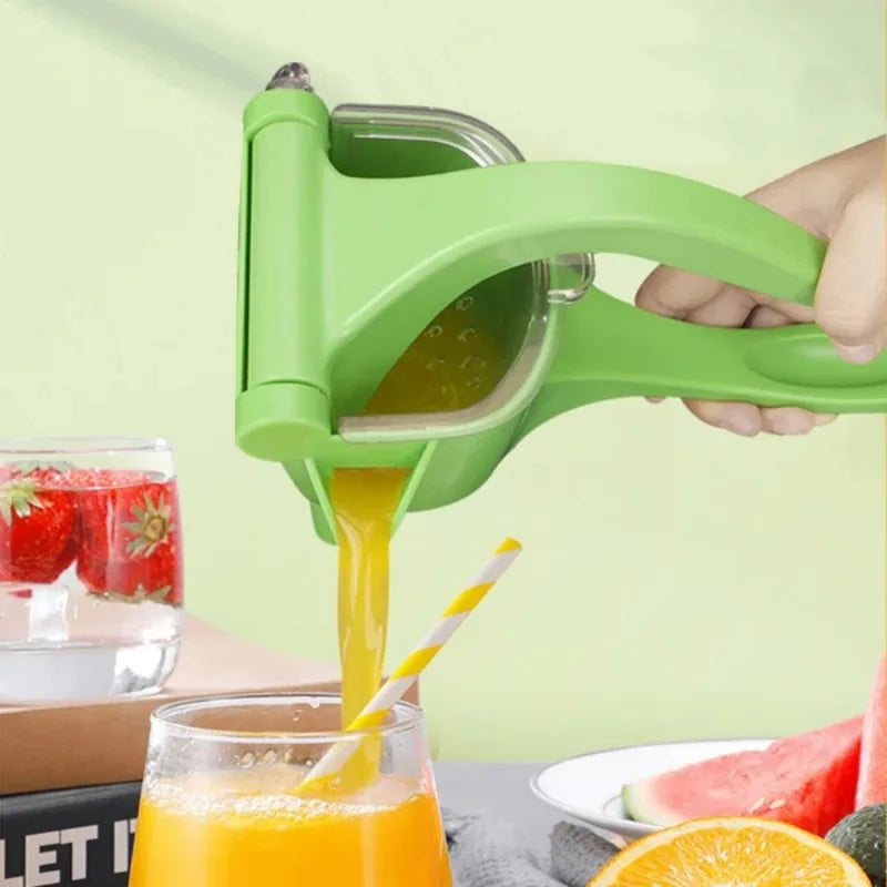 CitrusPress Pro – Handheld Manual Juicer